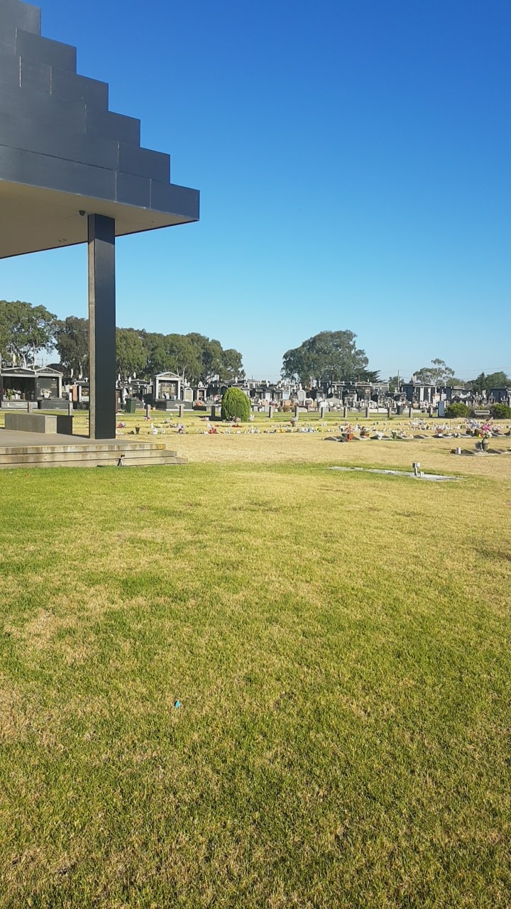 Werribee Cemetery | cemetery | Railway Ave & Cemetery Road, Werribee VIC 3030, Australia