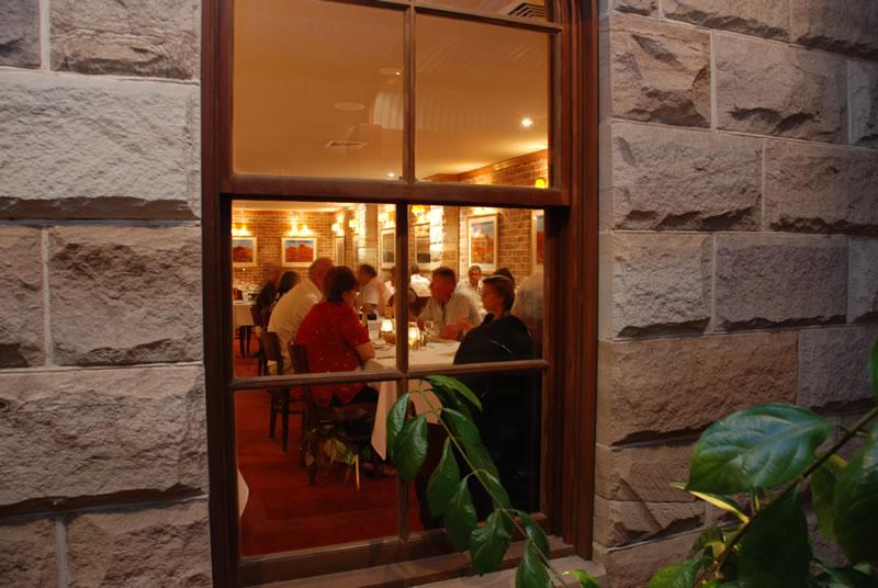 The Hermitage Restaurant | restaurant | 5 Grange Rd, Leumeah NSW 2560, Australia | 0246281144 OR +61 2 4628 1144