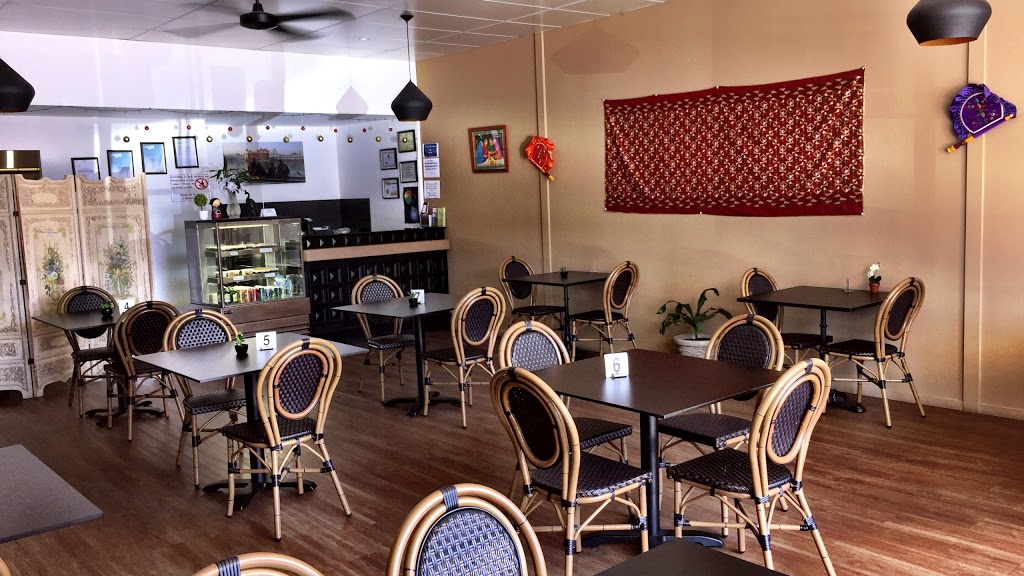 Singhan Da Dhaba | restaurant | Shop 3/18 Market St, Woolgoolga NSW 2456, Australia | 0266542113 OR +61 2 6654 2113