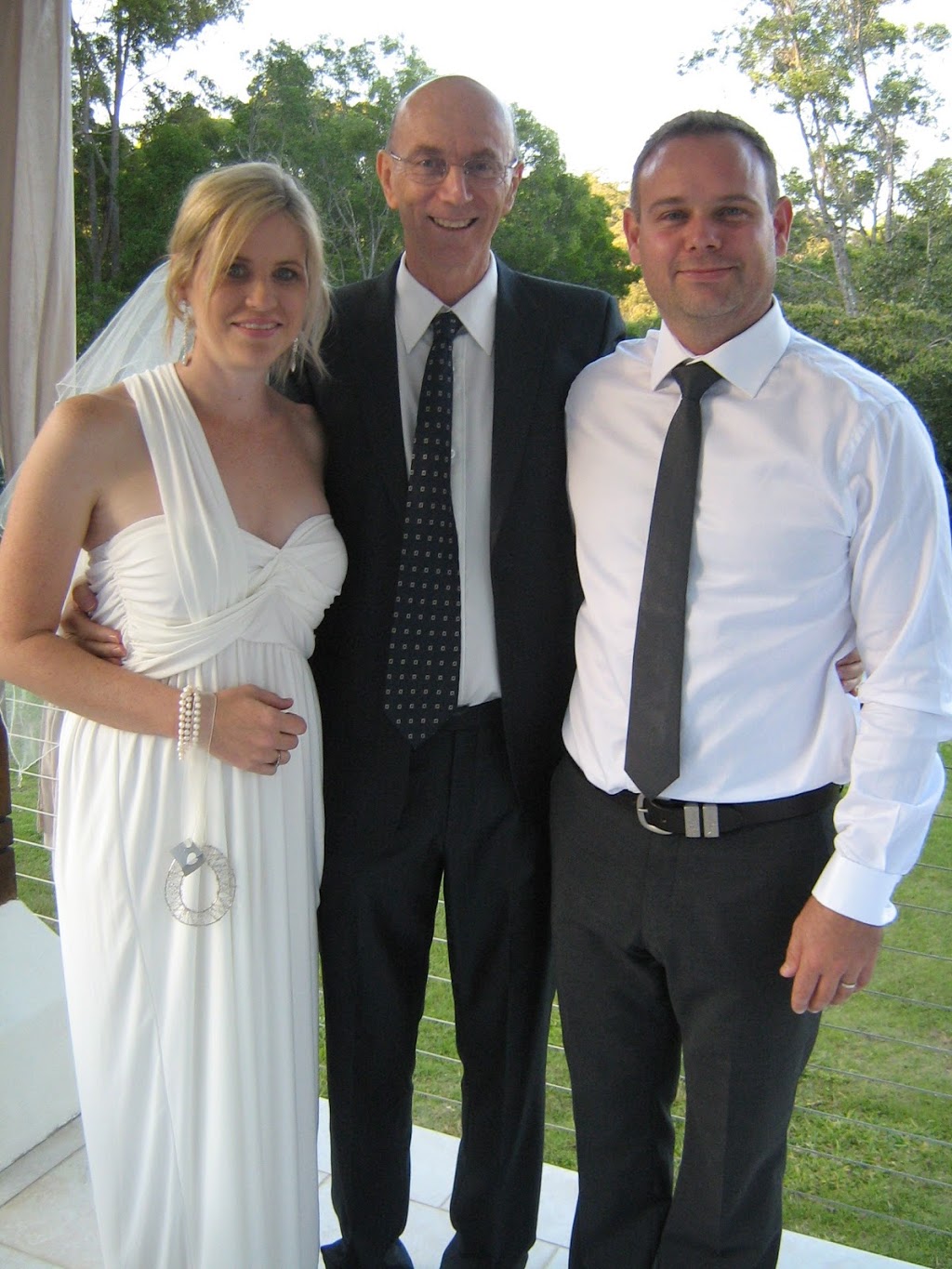 Wedding Celebrants Brisbane | 13 Heritage Dr, Wellington Point QLD 4160, Australia | Phone: (07) 3822 9188