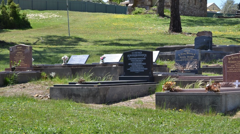 St Marks Anglican cemetery | 90 Onkaparinga Valley Rd, Woodside SA 5244, Australia