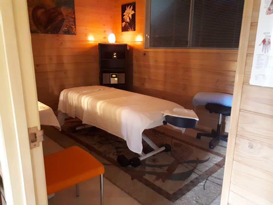 Graciela Massage Therapy |  | 33 Pamela Rd, Araluen QLD 4570, Australia | 0401845801 OR +61 401 845 801
