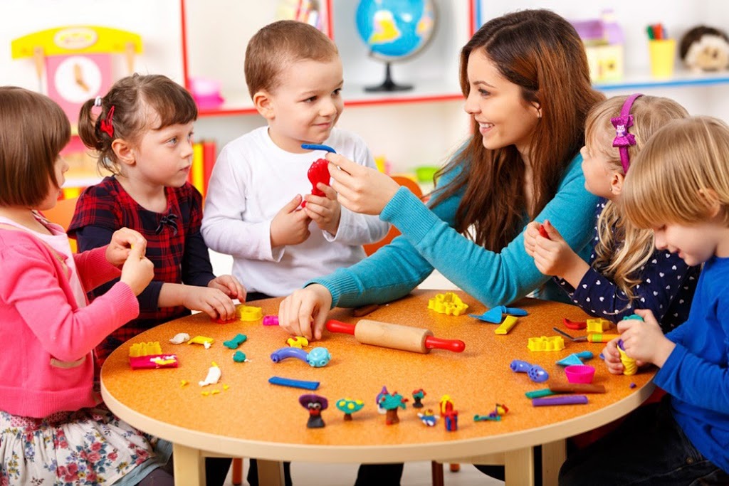 Cherrygum daycare | 131 Jones Cct, Narromine NSW 2821, Australia | Phone: 6881262919