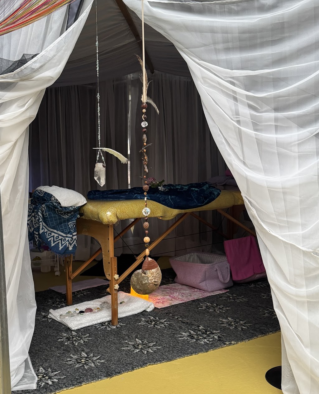 Lomi Lomi style therapeutic for women & girls | 1356 Cope Rd, Cope NSW 2852, Australia | Phone: 0401 460 844