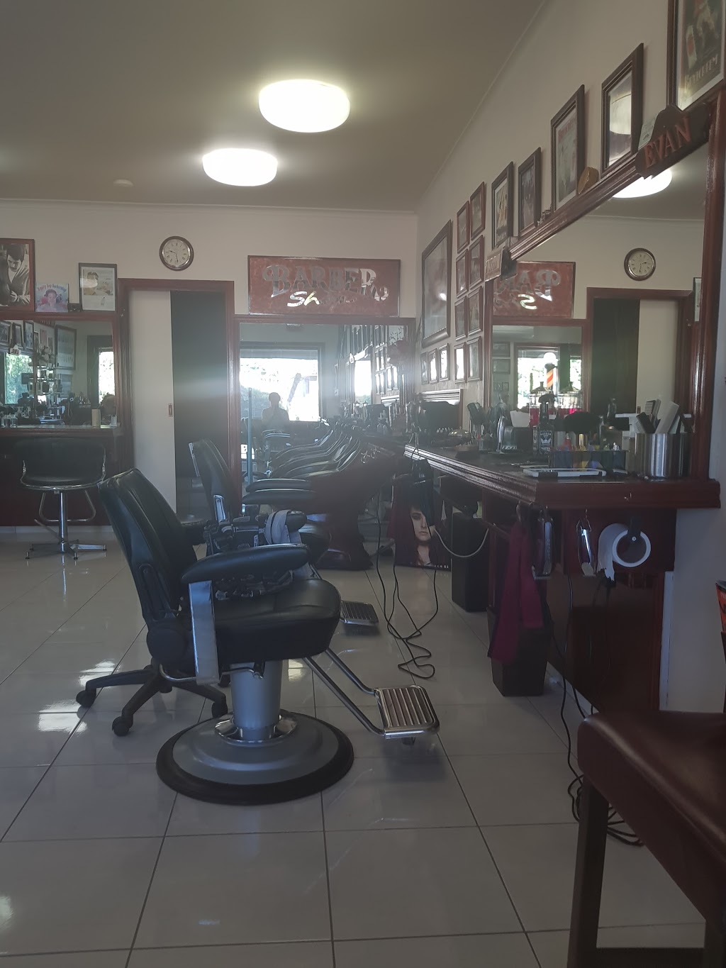 Bellbird Barber Shop | hair care | 3 Robinlee Ave, Burwood East VIC 3151, Australia | 0398878259 OR +61 3 9887 8259