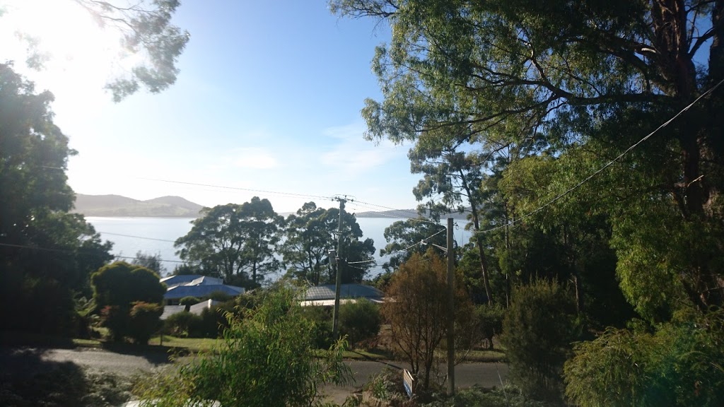 Coningham Beach House | 234 Coningham Rd, Coningham TAS 7054, Australia | Phone: 0438 367 707