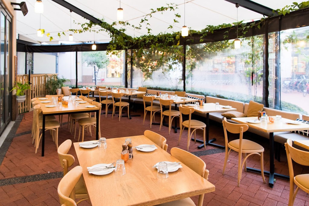 Flinderz Cafe & Restaurant | 110 Flinders Ave, Hillarys WA 6025, Australia | Phone: (08) 9403 5225