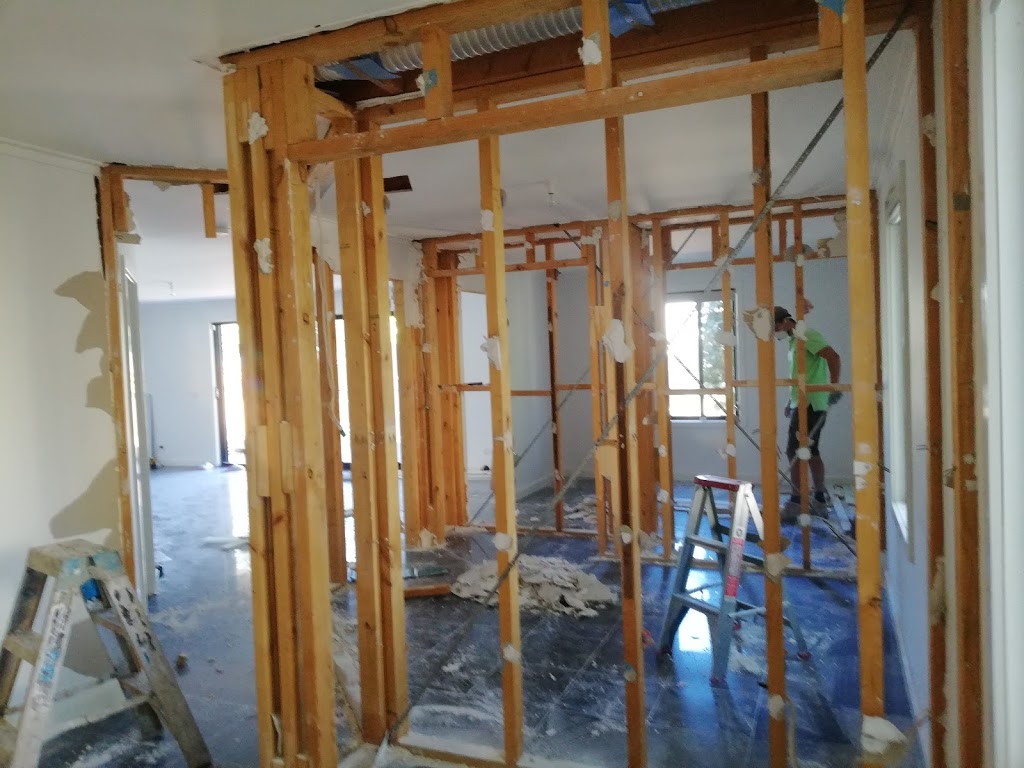 F S Construction _ Master Tradies Club, free Quotation for any t | 11 Avondale Rd, Preston VIC 3072, Australia | Phone: 0434 880 111