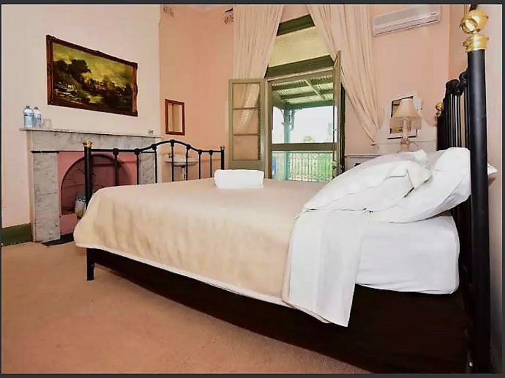 Ariah Park Hotel | lodging | 73 Coolamon St, Ariah Park NSW 2665, Australia | 0269741068 OR +61 2 6974 1068