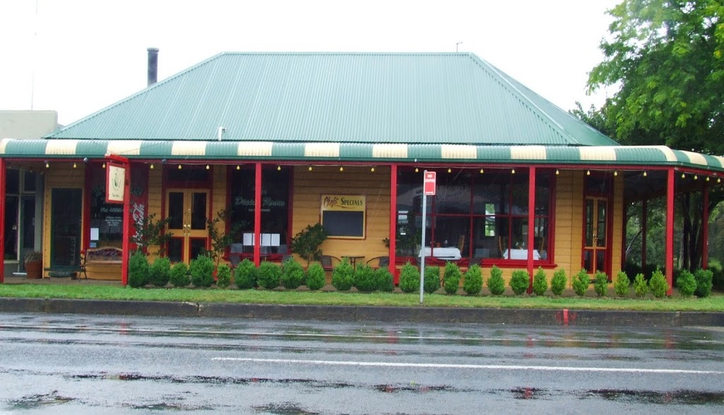 Pizzas in the Mist | restaurant | 42 Hoddle St, Robertson NSW 2577, Australia | 0248851799 OR +61 2 4885 1799