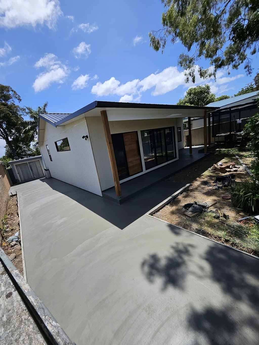 Con-create Contracting - Permeable Concrete Specialist | 2 Malachite Rd, Eagle Vale NSW 2558, Australia | Phone: 0407 580 212