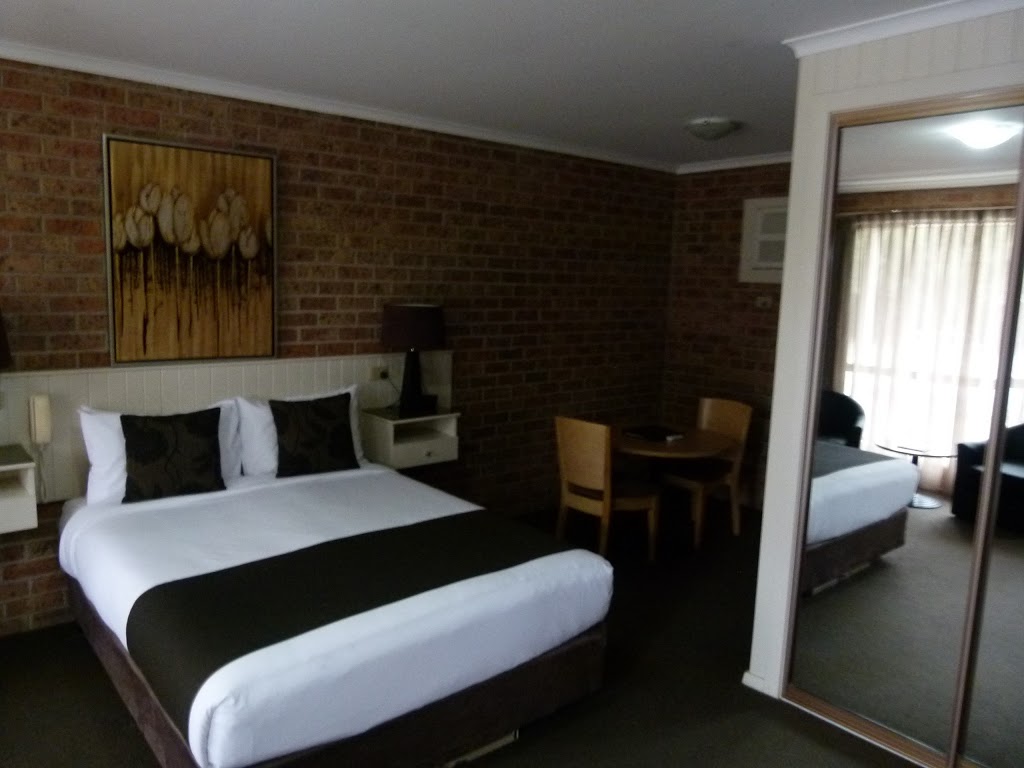 Begonia City Motor Inn | lodging | 244 Albert St, Sebastopol VIC 3356, Australia | 0353355577 OR +61 3 5335 5577