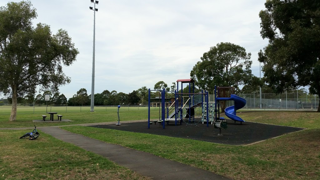 Montview Park and Oval | park | Hornsby Heights NSW 2077, Australia | 0298476058 OR +61 2 9847 6058