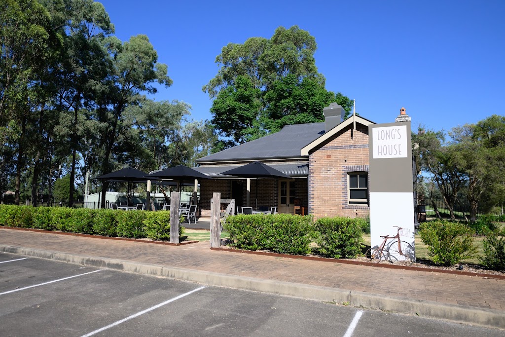 Longs House | 89-151 Old Castlereagh Rd, Castlereagh NSW 2749, Australia | Phone: (02) 4747 1075