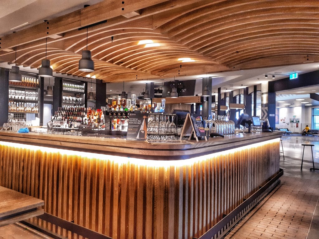 Two Johns Taphouse | Terminal 2 + 4, Melbourne Airport VIC 3045, Australia | Phone: (03) 9330 0946
