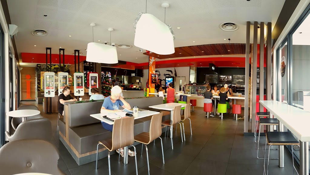 McDonalds Whittlesea | cafe | 2412 Plenty Rd, Whittlesea VIC 3757, Australia | 0397160233 OR +61 3 9716 0233