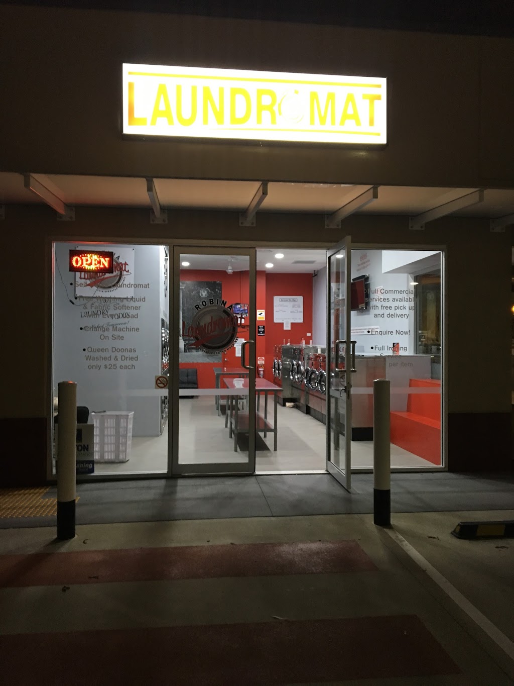 Robina laundromat | laundry | 1/253 Scottsdale Dr, Robina QLD 4226, Australia | 0755809795 OR +61 7 5580 9795