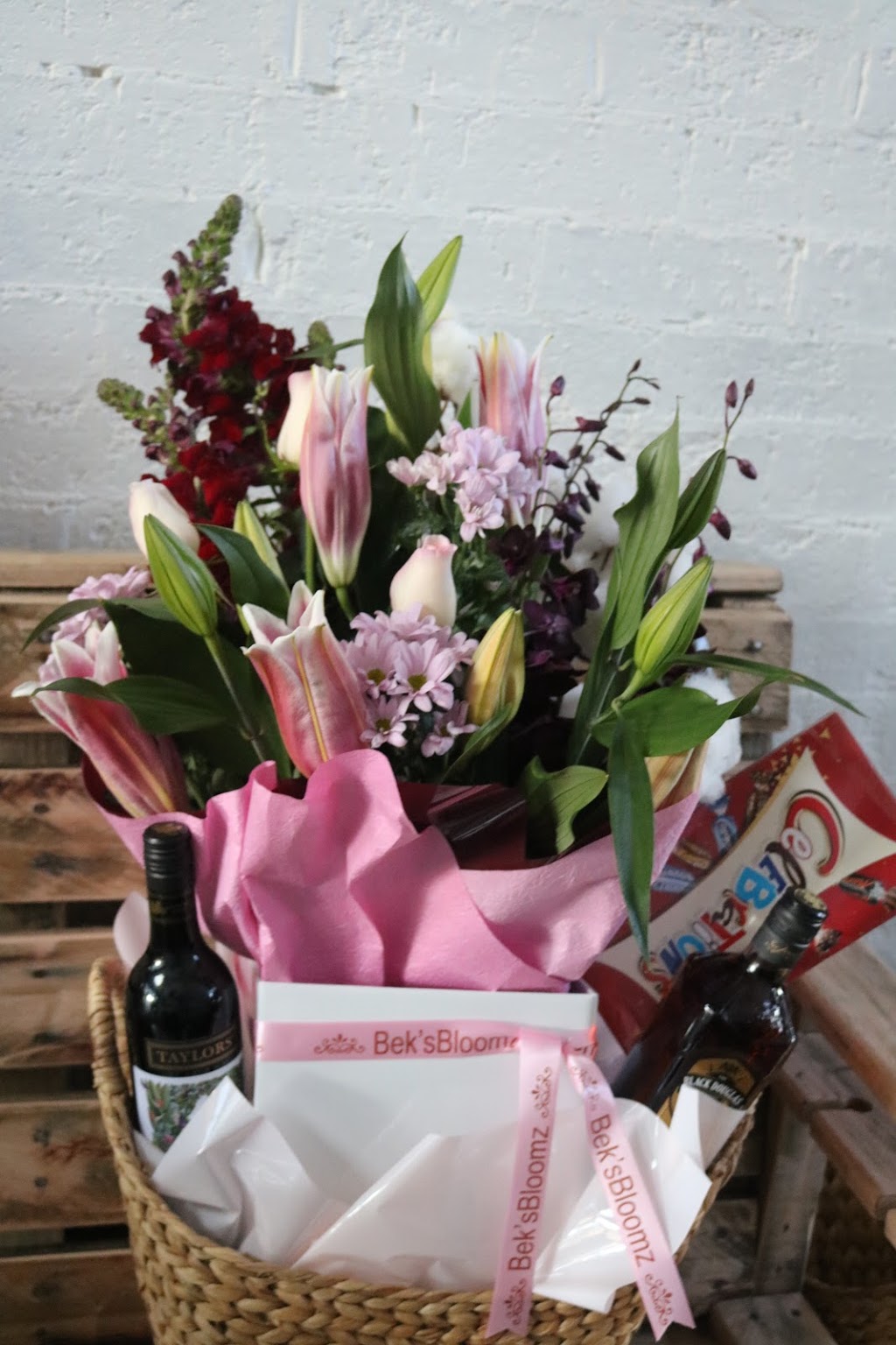 Beks Bloomz | florist | 15 Bladwell Pl, Run-O-Waters NSW 2580, Australia | 0413267488 OR +61 413 267 488