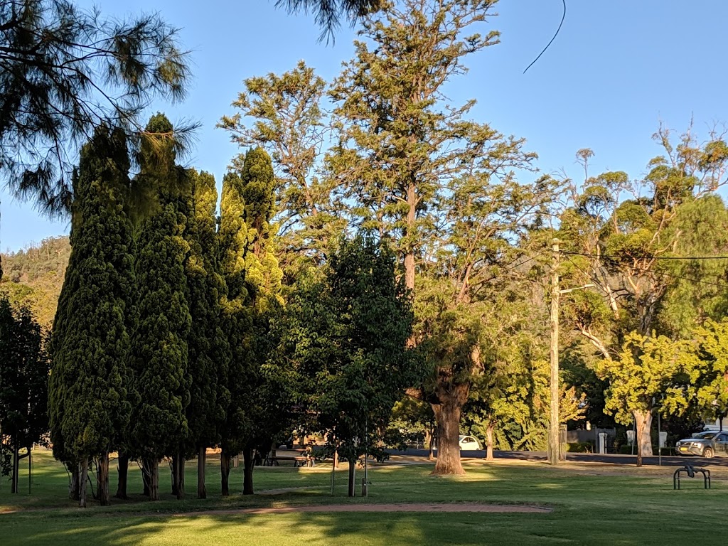 Anzac Park | park | East Tamworth NSW 2340, Australia