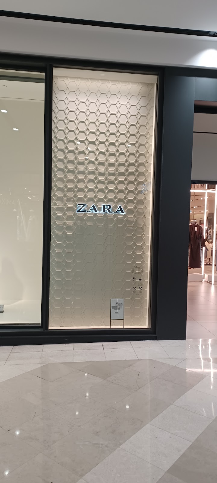 Zara | cnr herring and, Waterloo Rd, Macquarie Park NSW 2113, Australia | Phone: (02) 8874 9400