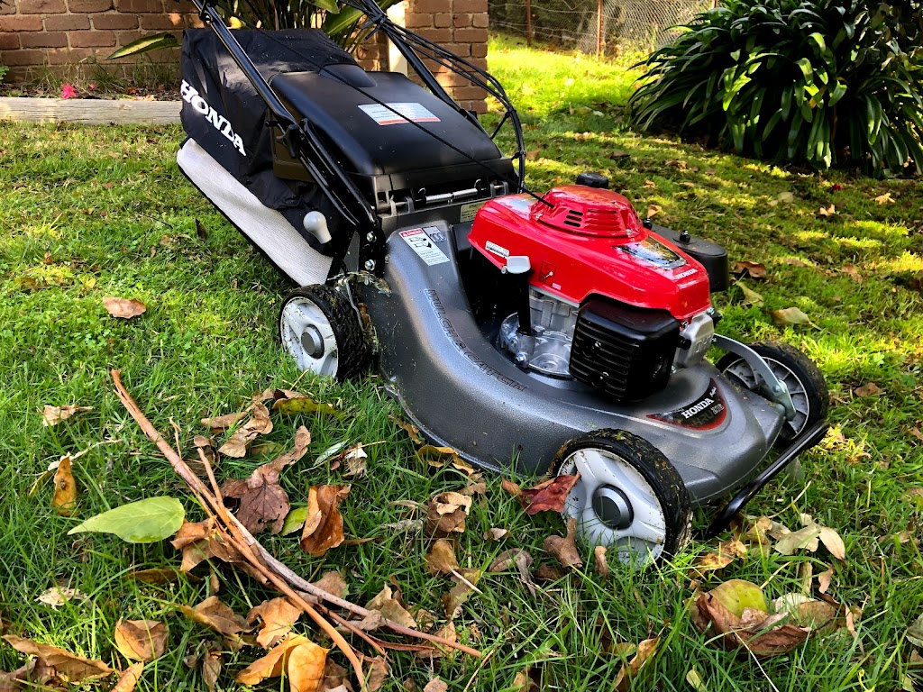 Mowing Magic Lawns & Gardens | 3 Station Rd, Red Hill VIC 3937, Australia | Phone: (03) 7037 3460