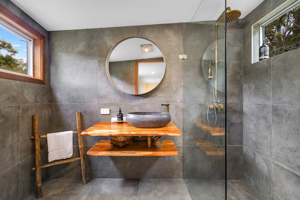 Family Acreage | 71 Picketts Valley Rd, Picketts Valley NSW 2251, Australia | Phone: 0403 157 012