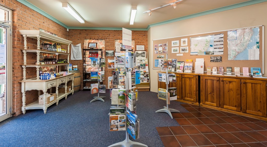 Uralla Visitor Information Centre | 104 Bridge St, Uralla NSW 2358, Australia | Phone: (02) 6778 6420