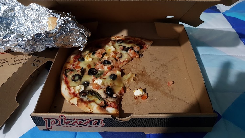 Emu Park Pizza | 3/6 Emu St, Emu Park QLD 4710, Australia | Phone: (07) 4938 7333