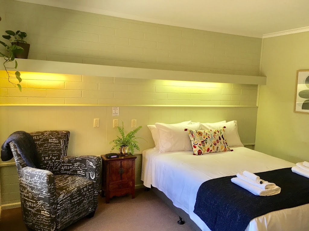 Finley Country Club Hotel Motel | lodging | 167-177 Murray St, Finley NSW 2713, Australia | 0358834997 OR +61 3 5883 4997