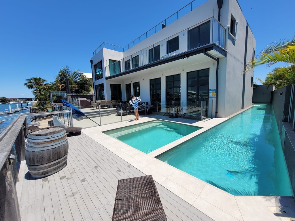 Sunshine Coast Holiday House | lodging | 21 Teal Blvd, Banksia Beach QLD 4507, Australia | 0414527214 OR +61 414 527 214