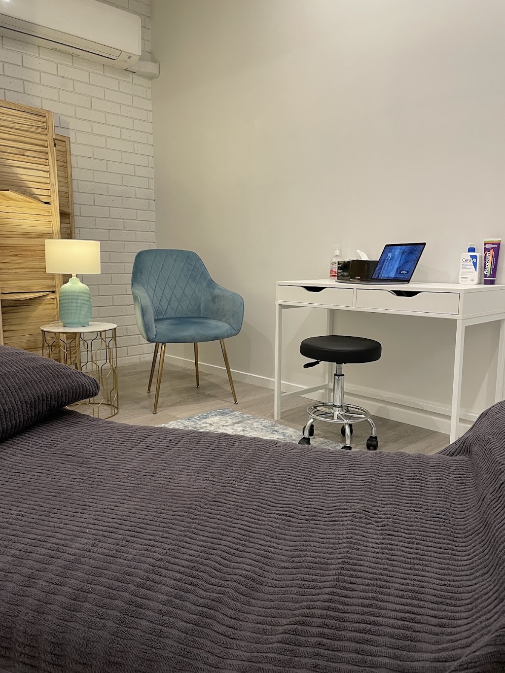 Emma Humphrey Osteopathy | 148 Maroondah Hwy, Croydon VIC 3136, Australia | Phone: 0493 425 291