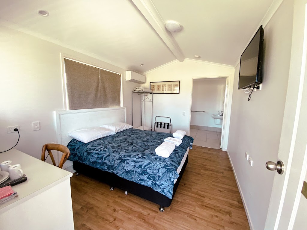 Warrego Hotel Motel Cunnamulla | Warrego Hotel Motel, 9 Louise St, Cunnamulla QLD 4490, Australia | Phone: 1300 316 197