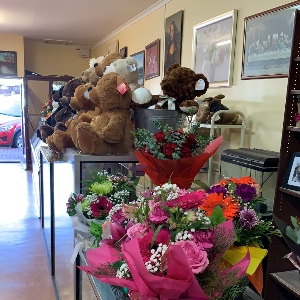 THE GARDEN SHOP FLORIST | florist | 50 Patterson St, Whyalla SA 5600, Australia | 0886458626 OR +61 8 8645 8626