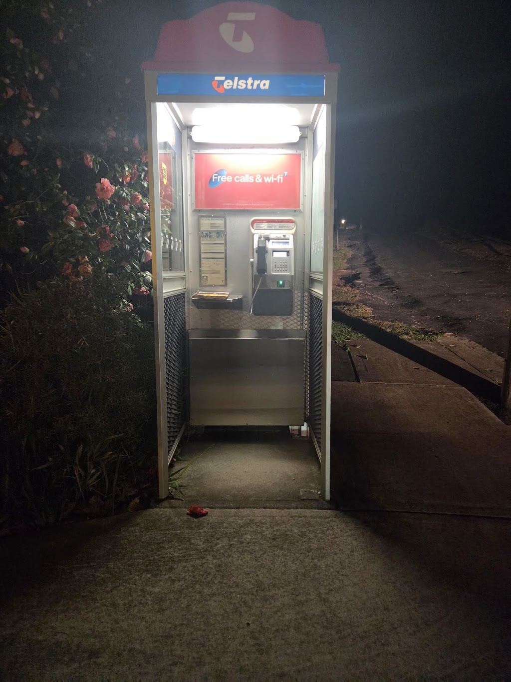 Telstra Payphone | 68 Princes Hwy, Bodalla NSW 2545, Australia | Phone: 1800 011 433