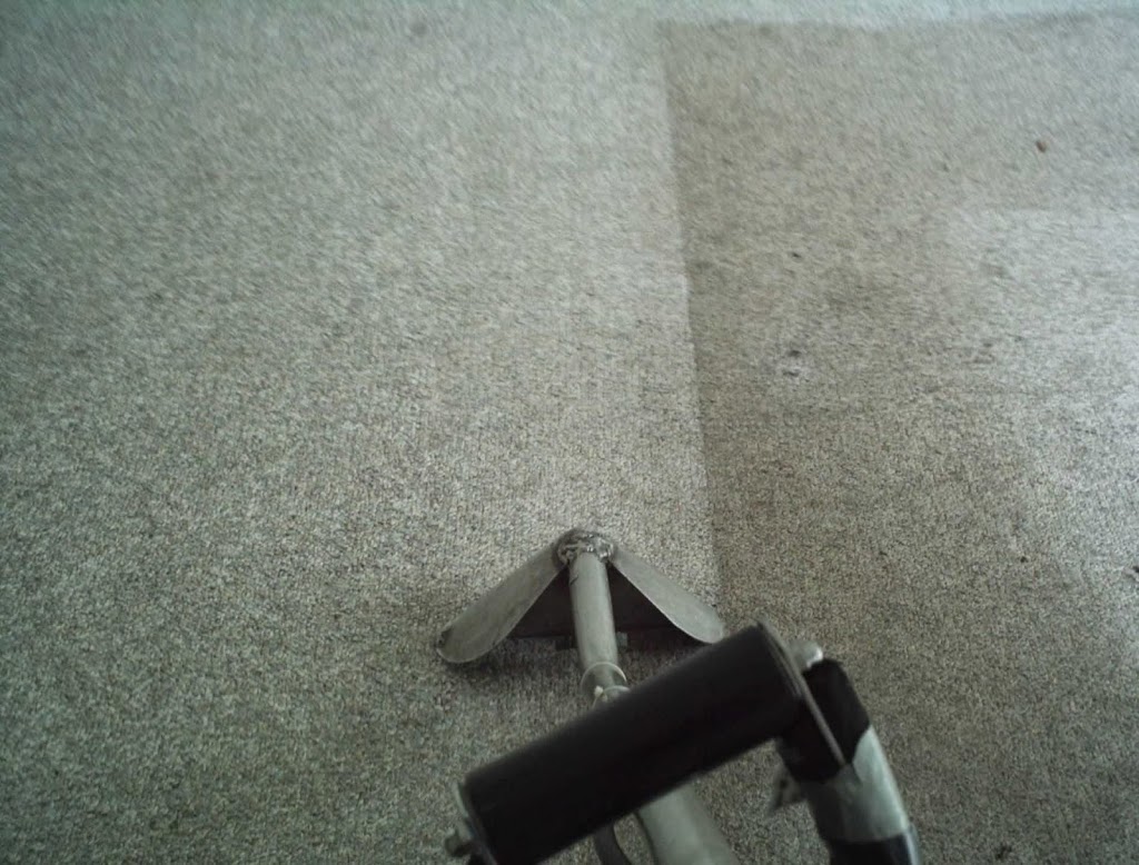 Derek Jeanneret Carpet Cleaning | 237 Macpherson St, Warriewood NSW 2102, Australia | Phone: 0411 180 495