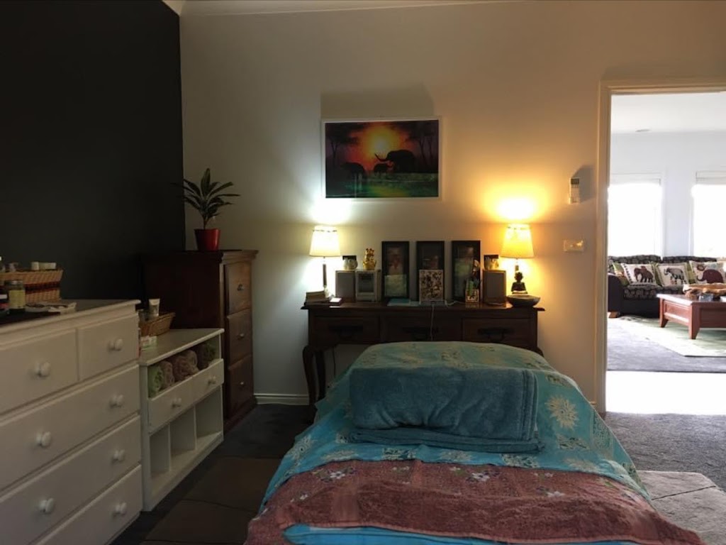 Sriwan Holistic & Integrative Therapeutic Massage | 77 Walker Dr, Drouin VIC 3818, Australia | Phone: 0439 404 185