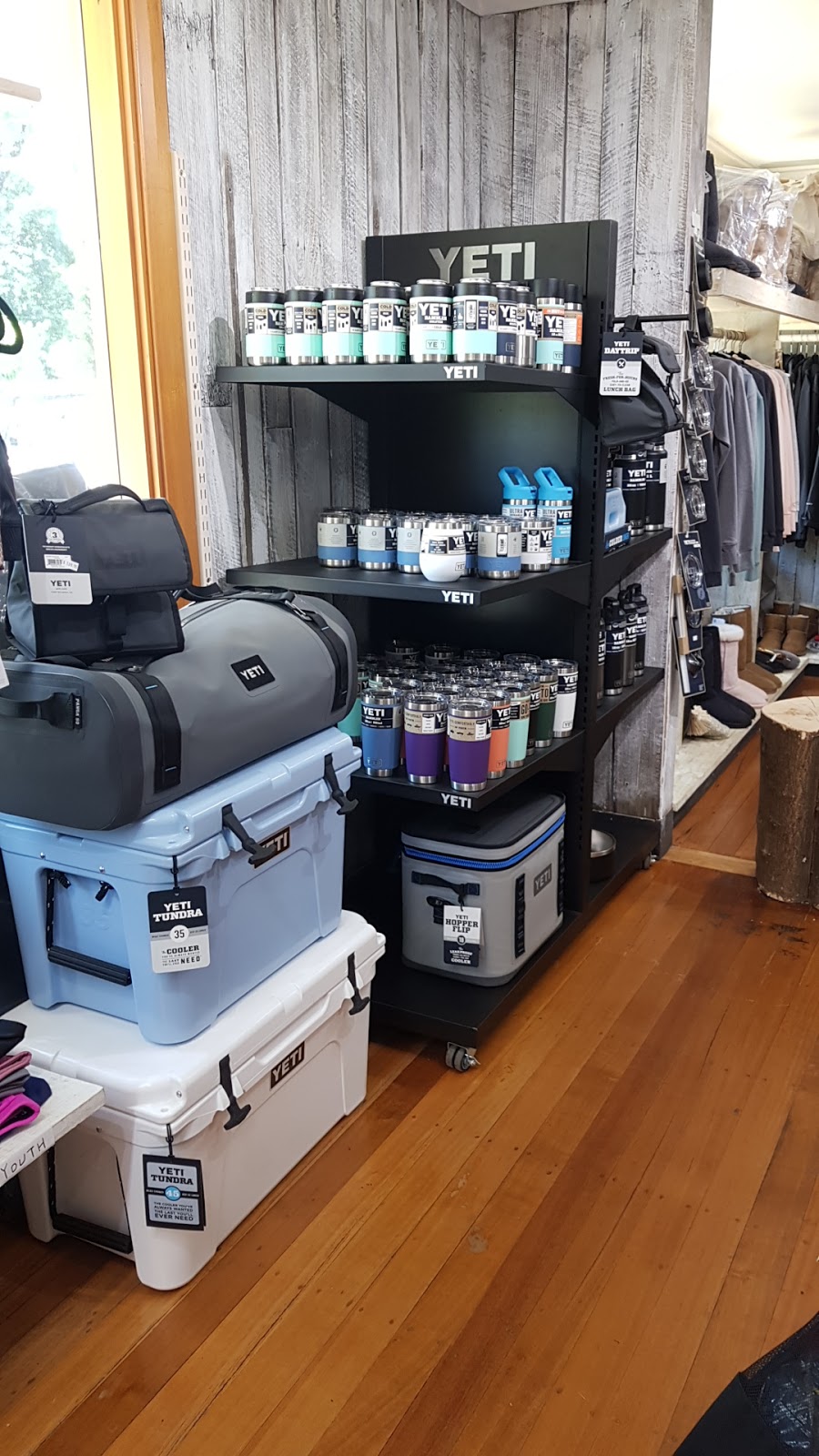 Alpine Outfitters | 2A Kiewa Cres, Mount Beauty VIC 3699, Australia | Phone: 0476 228 831