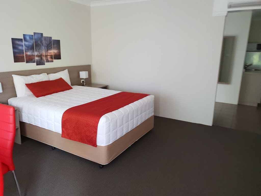 Acacia Motor Lodge | lodging | 10 John St, Coonabarabran NSW 2357, Australia | 0268421922 OR +61 2 6842 1922