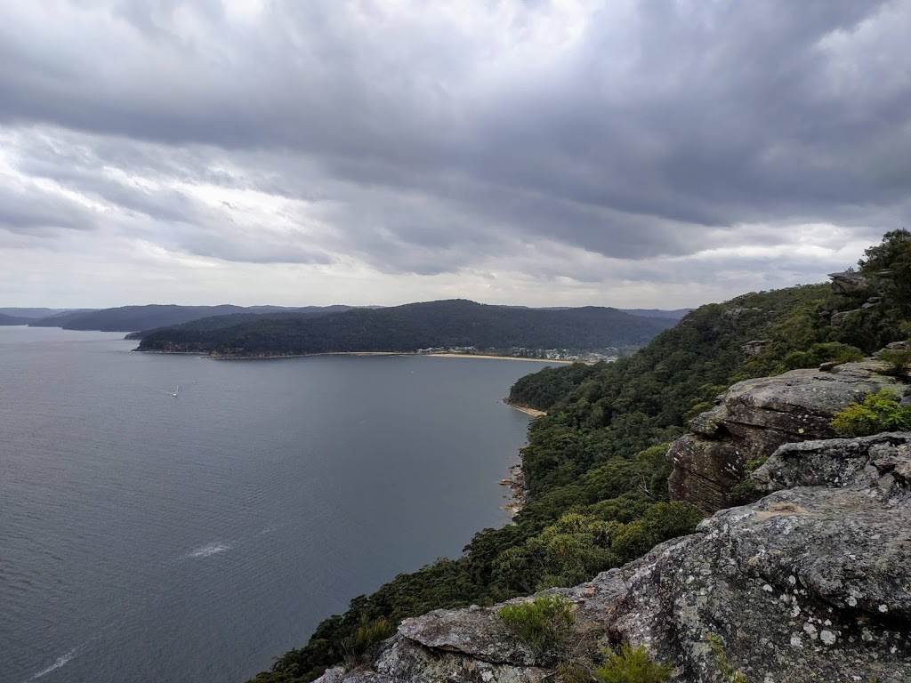 Warrah Lookout | tourist attraction | Tony Doyle Track, Patonga NSW 2256, Australia | 0243204200 OR +61 2 4320 4200