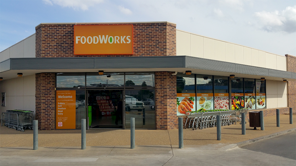 FoodWorks | supermarket | 39 Gregory Cres, Lake Albert NSW 2650, Australia | 0269224899 OR +61 2 6922 4899