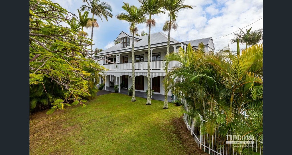 Colburn House | lodging | 108 Colburn Ave, Victoria Point QLD 4165, Australia