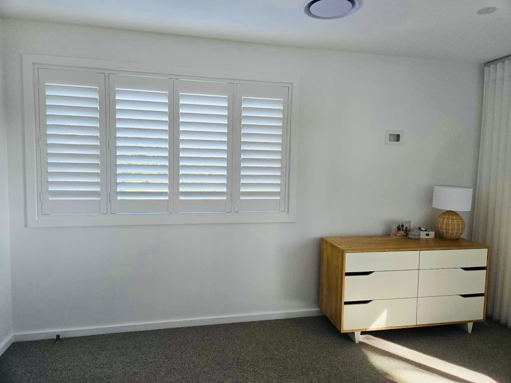 Seaside Blinds & Awnings | 2/18 Uralla Rd, Port Macquarie NSW 2444, Australia | Phone: 0401 342 924