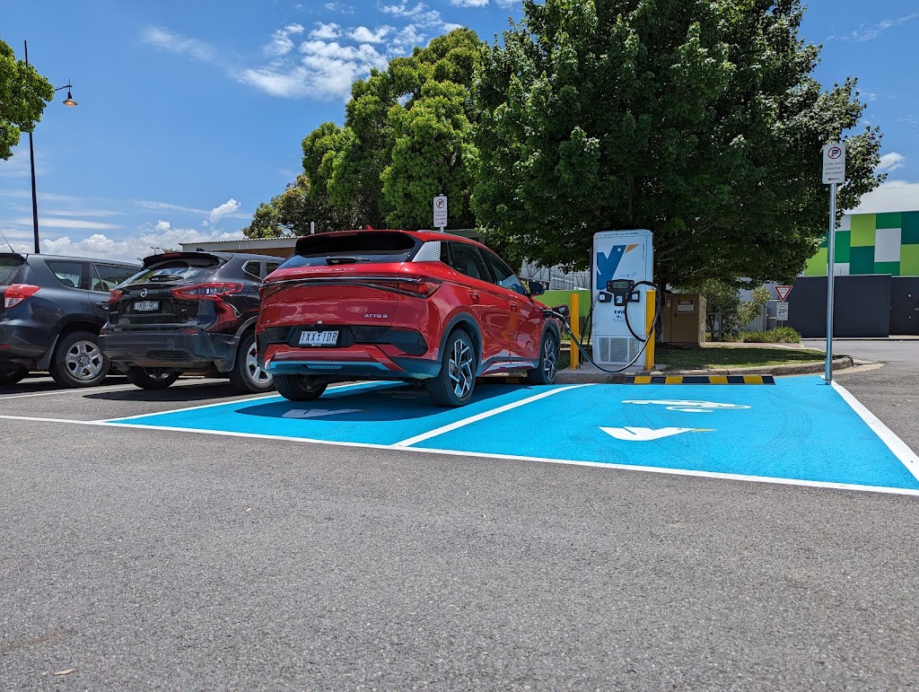 Evie Charging Station | 83 Wills St, Dunkeld VIC 3294, Australia | Phone: 1300 463 843
