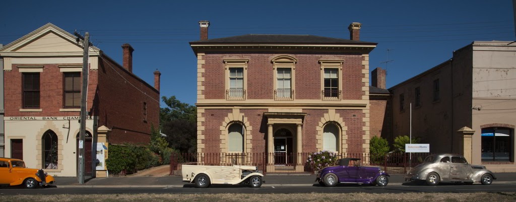 Robertson Hyetts Solicitors | 157 Barker St, Castlemaine VIC 3450, Australia | Phone: (03) 5472 1588