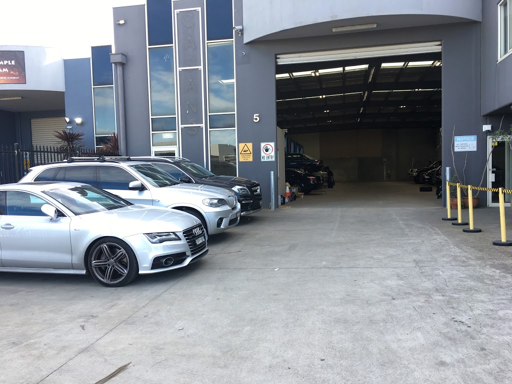 iCar Smash Repairs | car dealer | 29 Toledo Cres, Point Cook VIC 3030, Australia