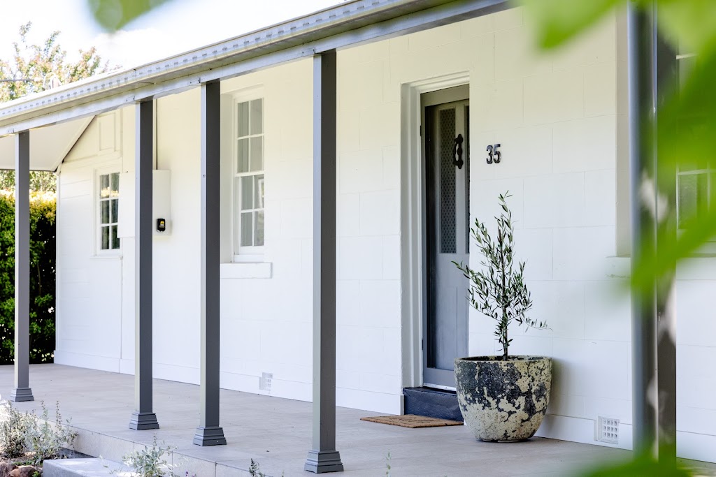 Wisteria Cottage Rylstone | 35 Wisteria Cottage Ln, Rylstone NSW 2849, Australia | Phone: 0414 777 599