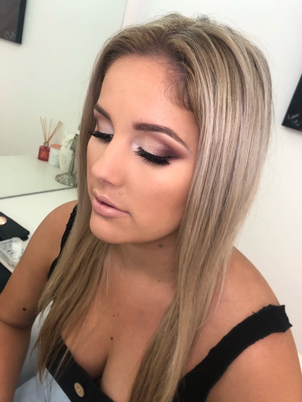 Iana Maree Makeup Artistry | Island, Bribie, Bribie Bridge, Sandstone Point QLD 4511, Australia | Phone: 0400 456 622