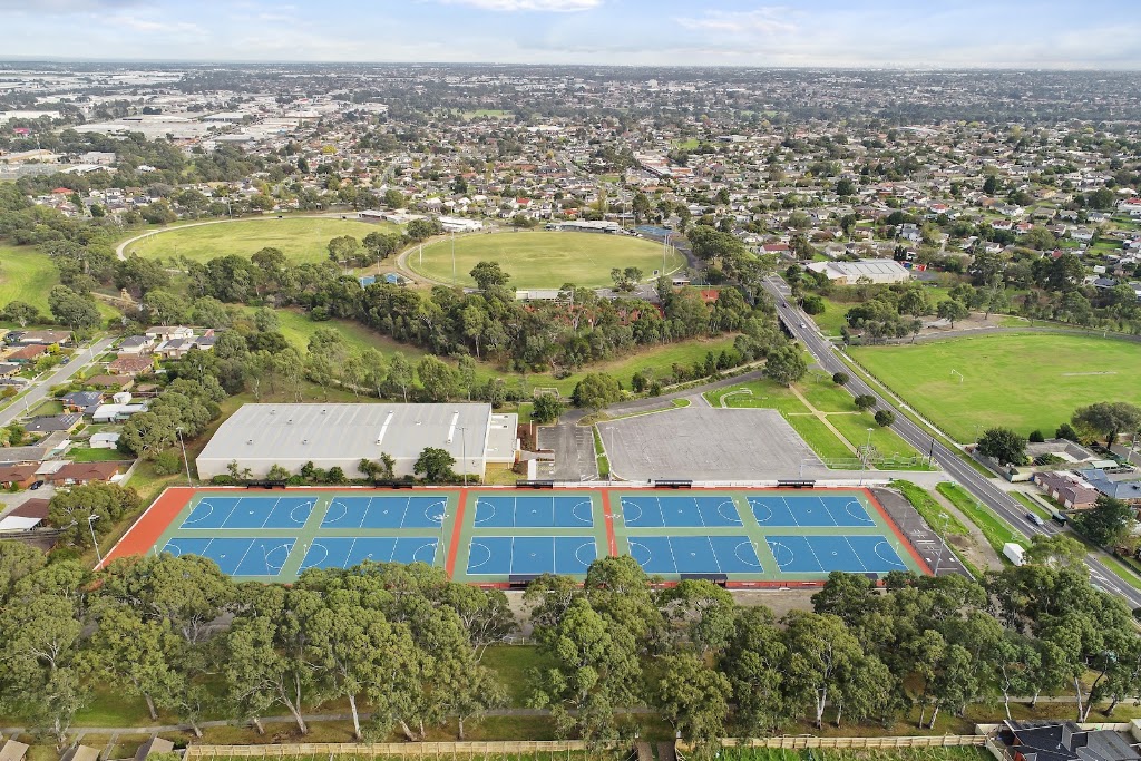 Olive Road Sporting Complex | 2 Frawley Rd, Eumemmerring VIC 3177, Australia | Phone: (03) 8907 0064