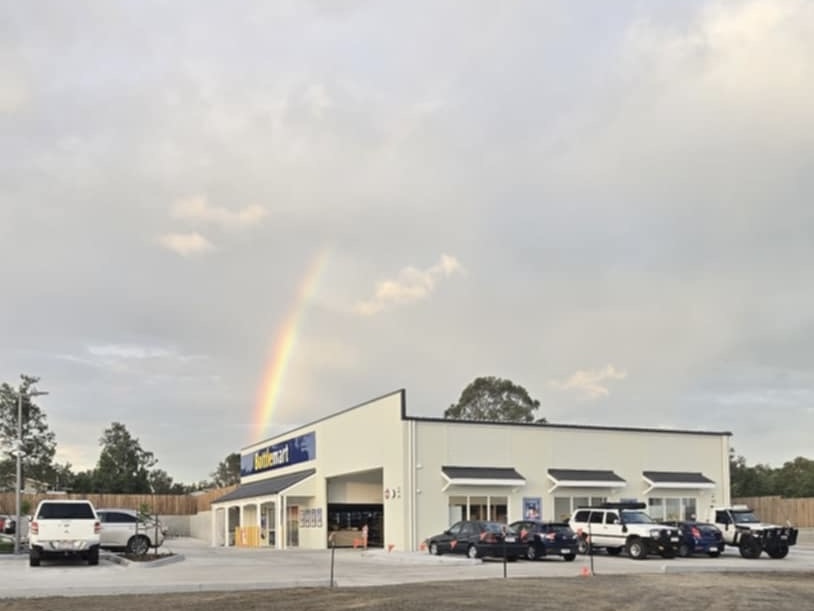 Bottlemart Walloon | 1 Queen St, Walloon QLD 4306, Australia | Phone: (07) 5464 5163