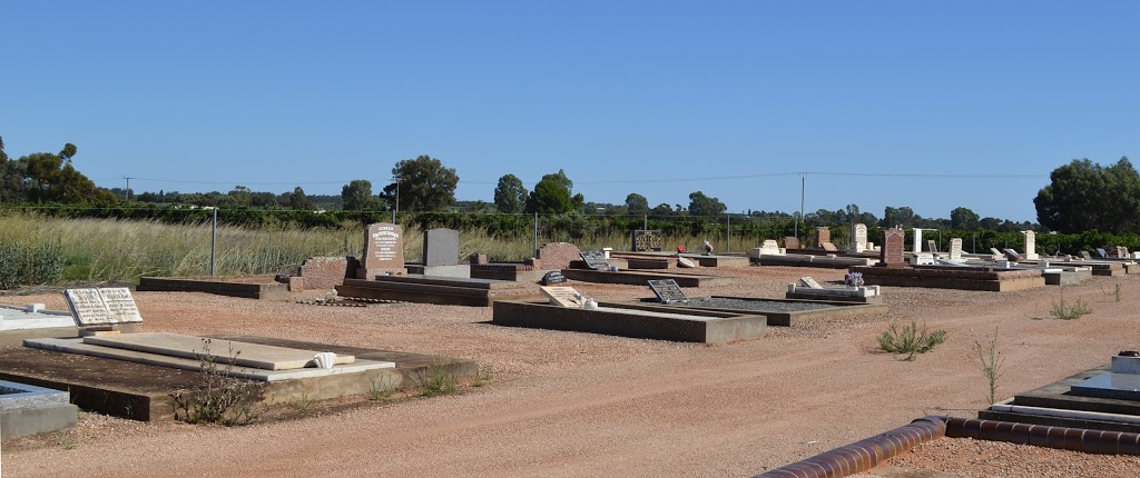 Renmark Cemetery - pre-1950s | cemetery | 286 Arumpo St, Renmark West SA 5341, Australia